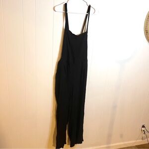 Torrid Black Sleeveless Jumpsuit Size 1X Flowy Adjustable Cross Strap Boho